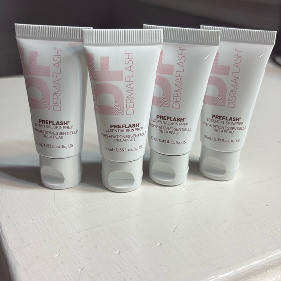 NEW Sealed Dermaflash PREFLASH Lot of 4
Sealed 10ml/0.33 oz - Picture 1 of 4